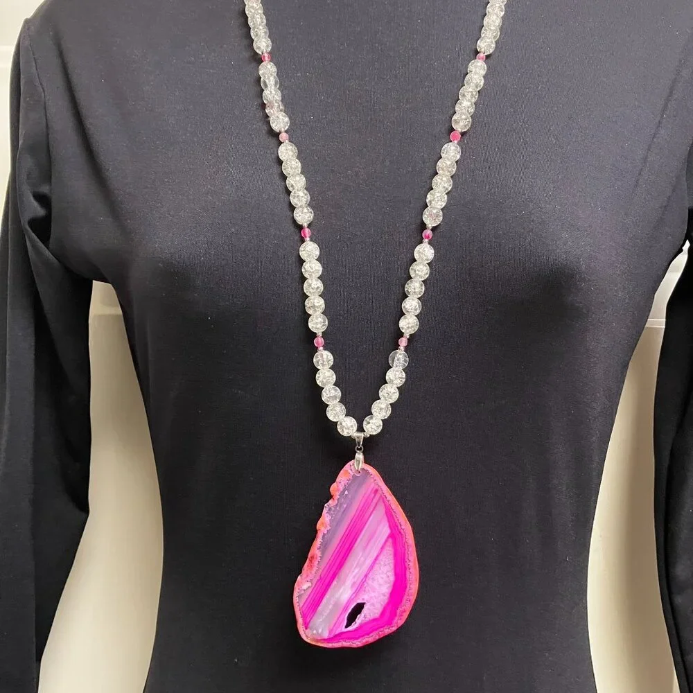 Agate Necklace Pink Raw Edge Gemstone Slice 3.5 inch + 32 in beaded necklace - Picture 13 of 14
